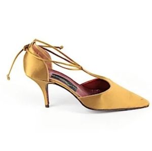 Donna Karen Nee York D'Orsay Pumps